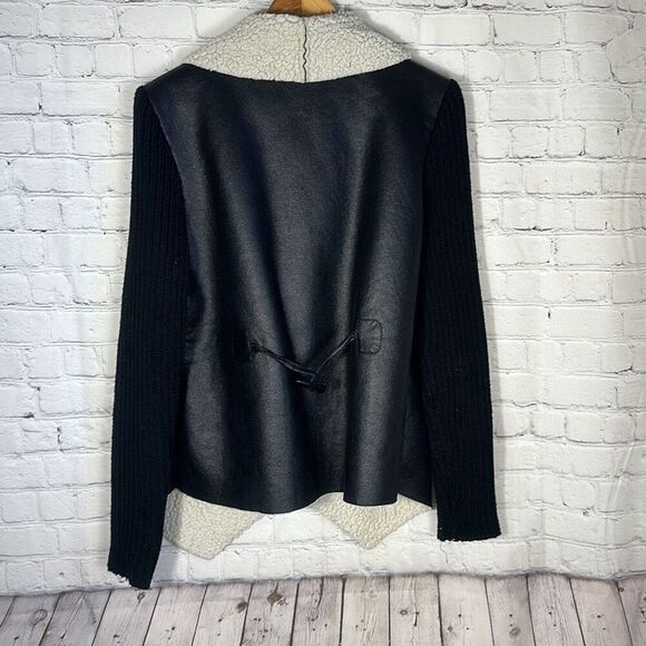 Sam Edelman Women's Black Faux Leather Sherpa Lined Wrap Coat Jacket Medium - Picture 5 of 8